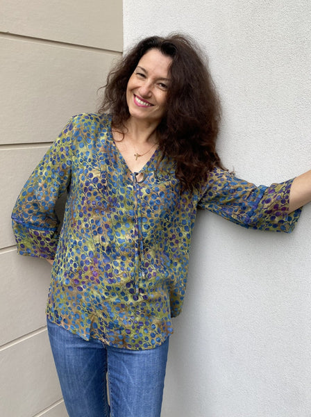 Krissie Top Blueberries Size L only