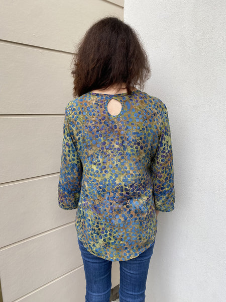 Krissie Top Blueberries Size L only